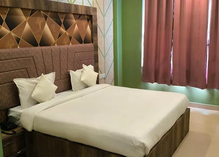 Pds Hotel And Restaurant