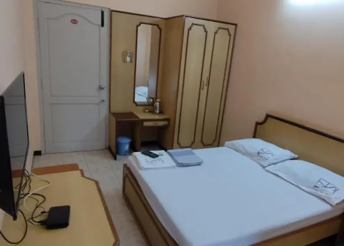 Hotel Shri Annalakshmi Lodge