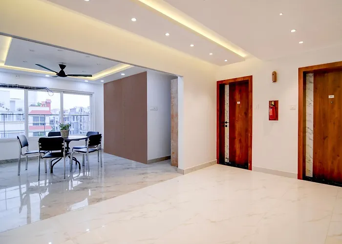 Hotel Aarnika Villa