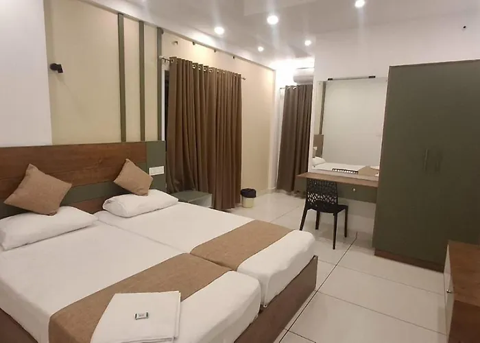 Aashi'S Inn