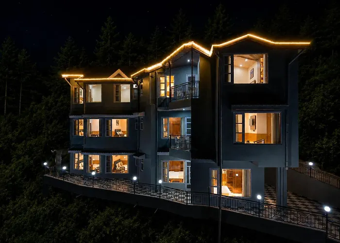 The Dogri Boutique Cottage, Mashobra - Luxury Cottage With Scenic Mountain View