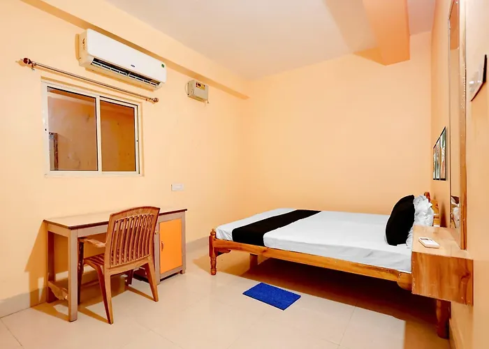 Hotel O Snow White