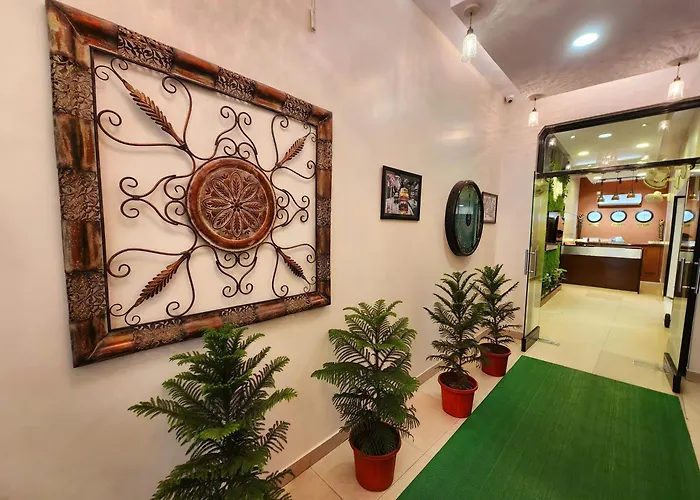 Hotel Housez43 Kolkata