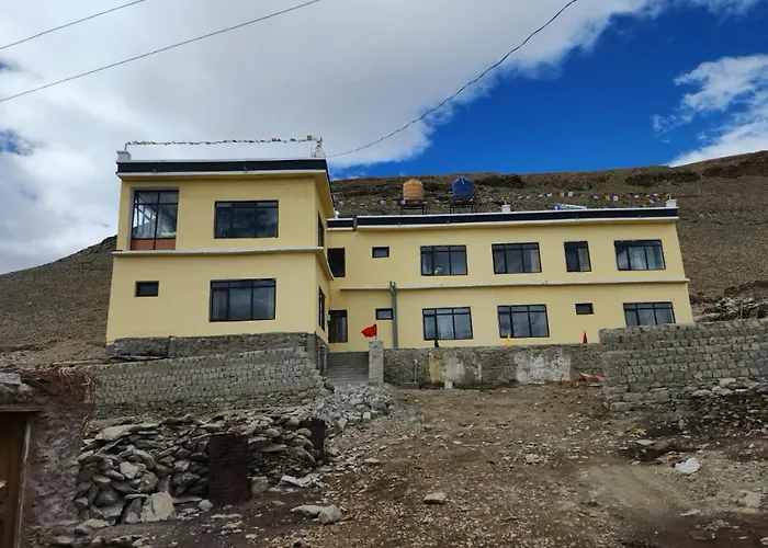 Zim Retreat Tsokar