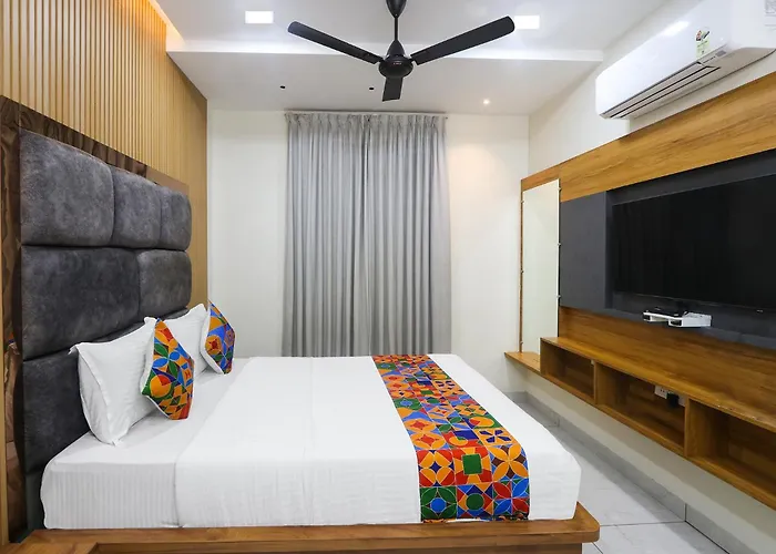 Monday Hotels Rajahmundry