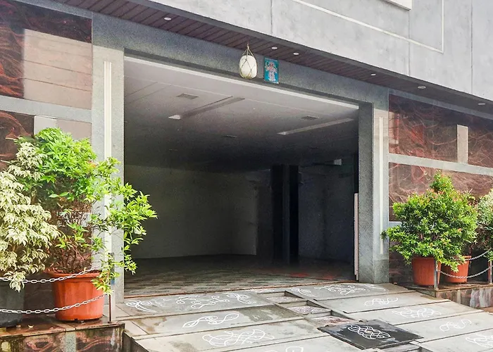 Monday Hotels Rajahmundry