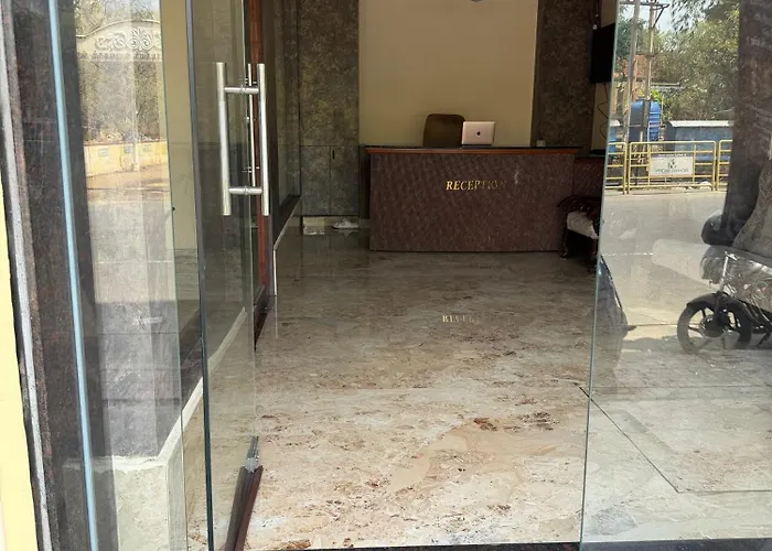 Golden Nights Rooms Kumaran Road - Near Railway Station Tirupur