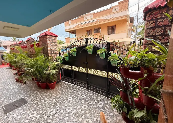 Eden Gardens Home Stay Coimbatore