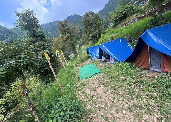 Shaant Pahadi Campsncafe