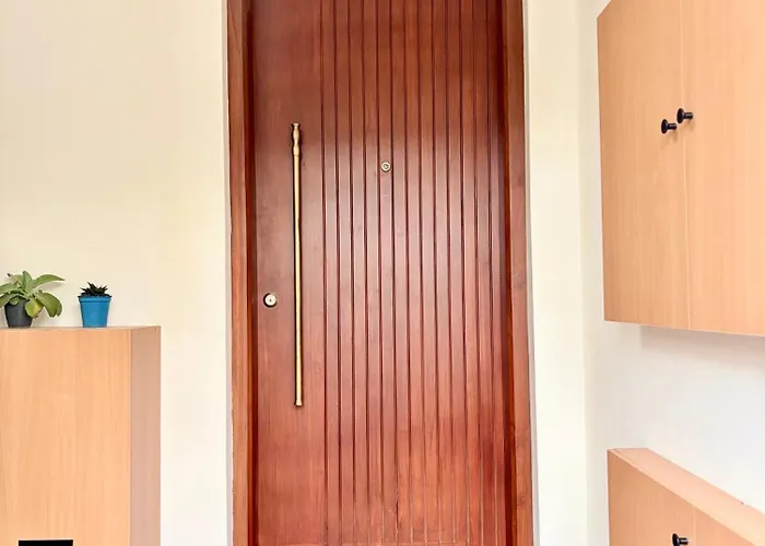 Meadows Homestay Elite