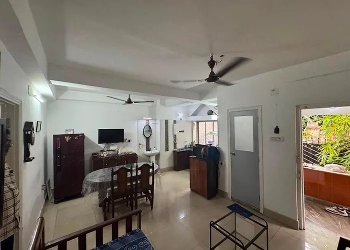 Tollygunge Entire House Rent