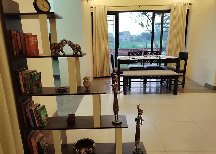 Bhromor -A Pet-Friendly Villa