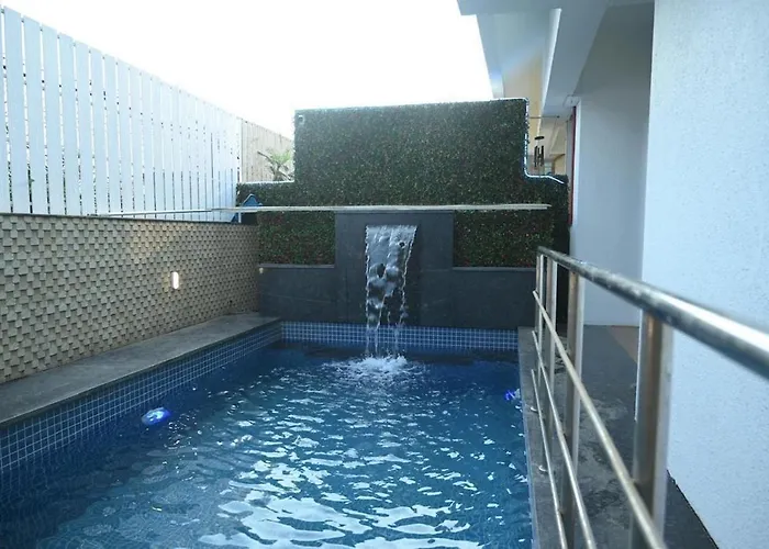 The Elite Crest, 12 Oaks, 4 Bhk Villa