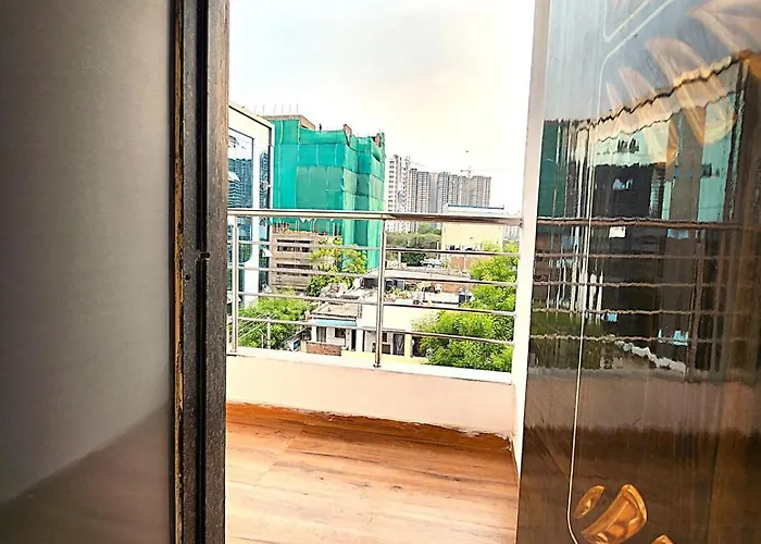 Splendid 2Bhk Near Yashoda & Sindhu Hospital Sn