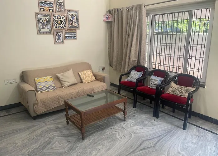 Nirmal'S Homestay - Peaceful 1 Bhk Home - Near Airport