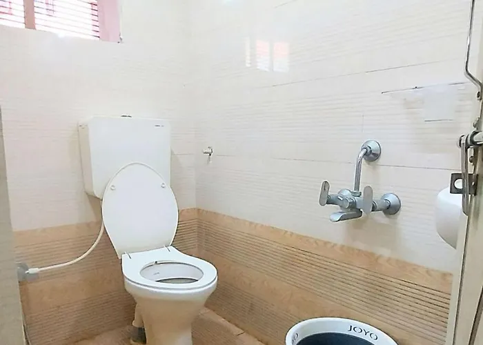 Vaikuntapuram Service Apartments