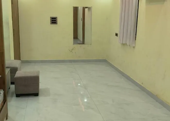 Maharaja Hotel Restaurant & Banquet Hall