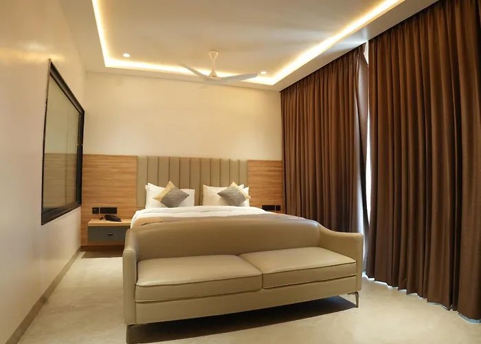 Hotel Kalyani Landmark