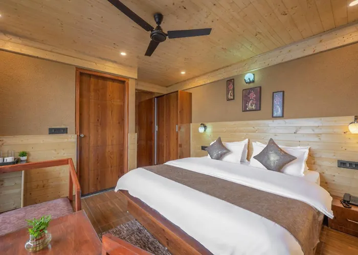The Charvi Resort I Wooden Rooms With Pvt Balconies L Vacations I Conference I Mice I Family Events I Open Air Terrace I Sky Bonfire I Kufri Shimla By Exotic Stays