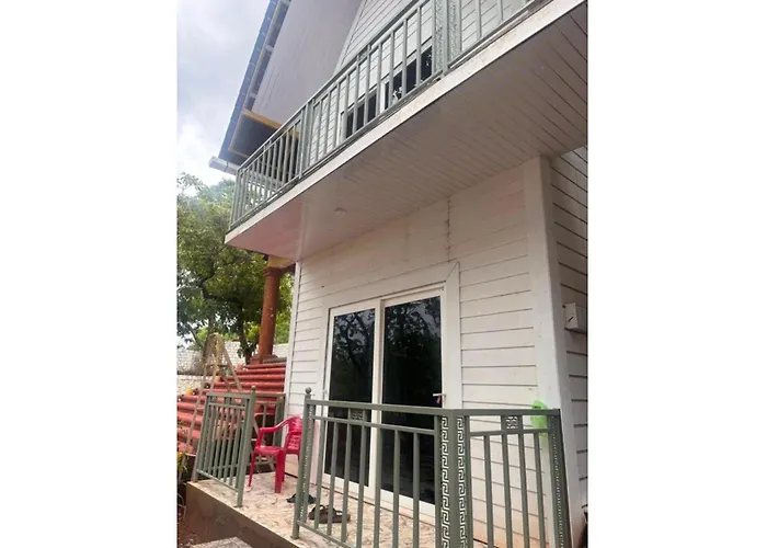 Fabhotel Mayura Nature Resort - Nr Club Cubana