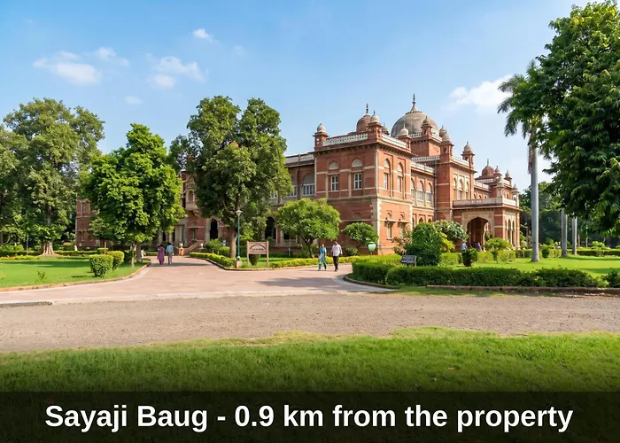 Super Townhouse Vadodara Railway Station Road Formerly Hotel Raajpath