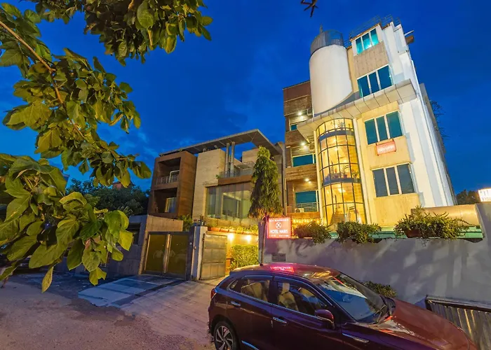 Hotel Haris Mg Road Gurugram