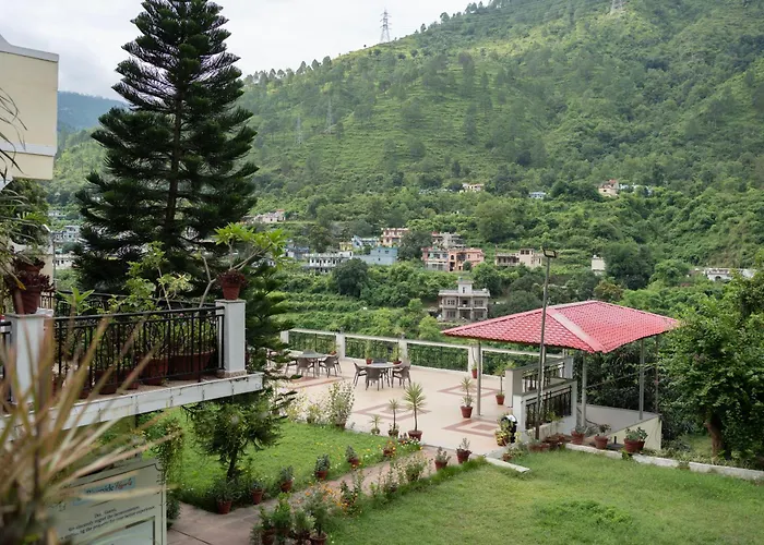 Justa Riverside Resort Srinagar