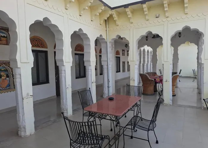 Hotel Mandawa Palace And Restaurent