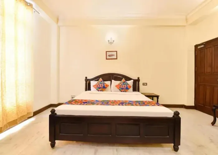 Collection O Hotel Four Boutique