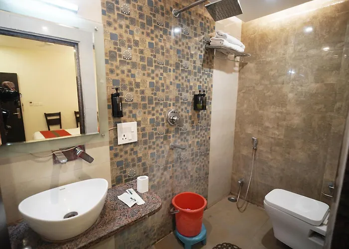 Hotel Shivoy Grand Varanasi
