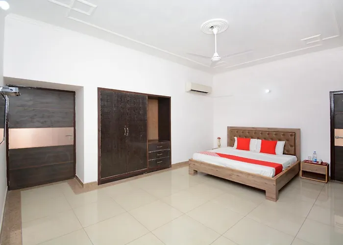 Hotel O Ds Royal Guest House