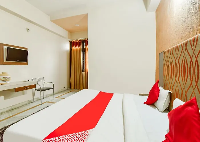 Hotel O RMG Stays