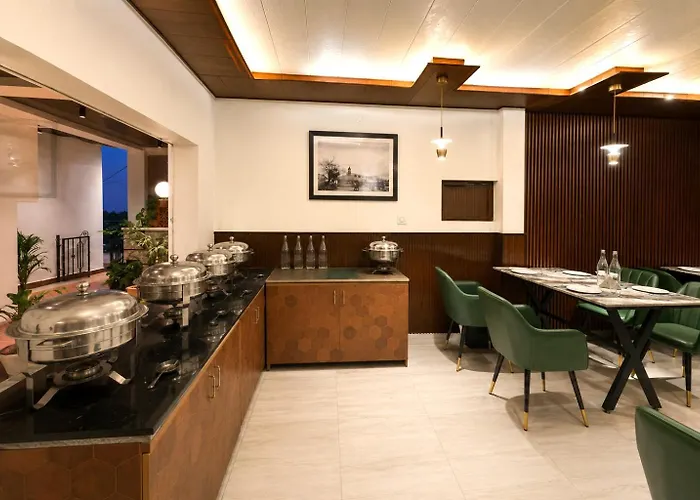 Hotel Heaven And Hills Kasauli