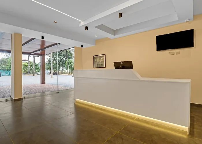 Treebo Grand Vistara Airport Suites