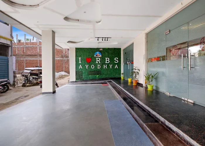 Rbs Hotel & Restaurant 5 Mint Walking Distance From Ram Janam Bhumi