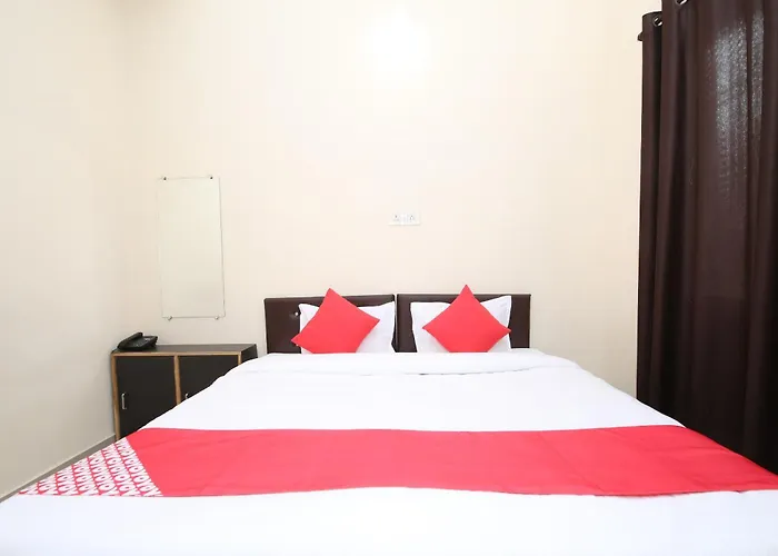 Oyo Hotel Shree Hari