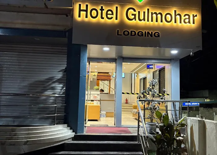Hotel Gulmohar