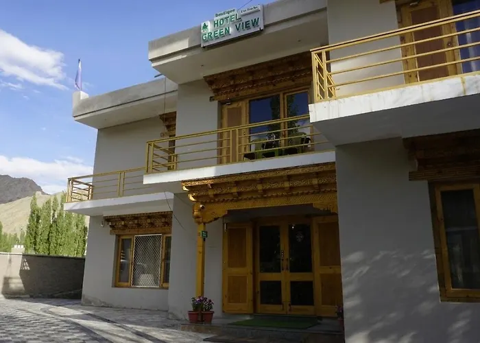 Green View Hotel