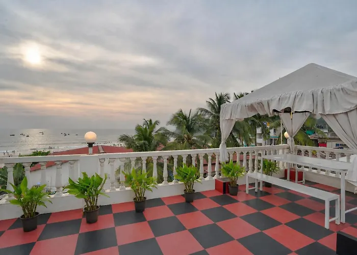 Hotel Salty Waves Baga