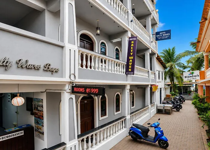 Hotel Salty Waves Baga