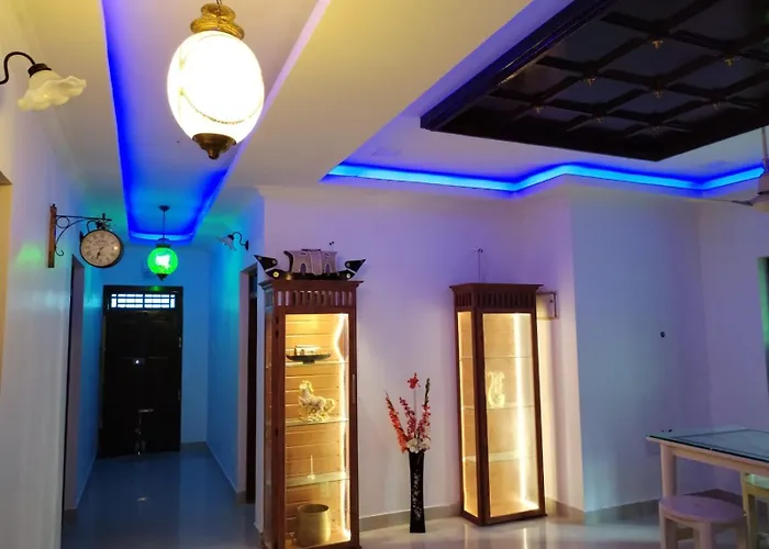 Sambranikodi Resort And Home Stay