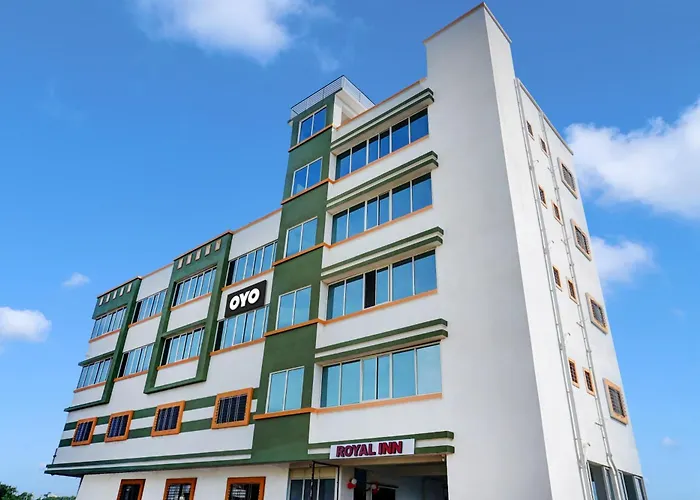 Hotel O Royal Inn