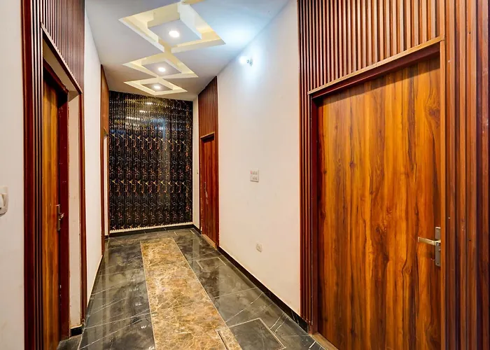 Hotel O Rajmahal Anupnagar