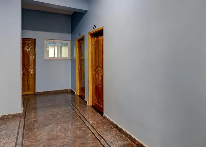 Hotel O Laxmi Narayan Kalyani Mandap