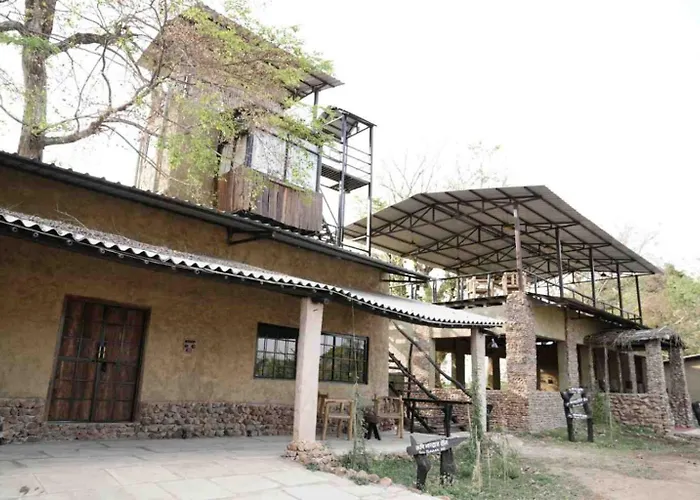 Bhuvan Aarogyam Vanvaasi Retreat - Near Core Panna Tiger Reserve & Safari Zone