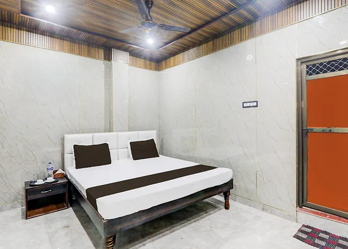 Hotel O Hotel Pragati Inn Sahjanwa