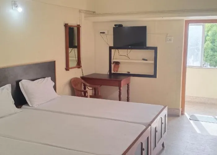 Sri Kumaran Lodge & Hall