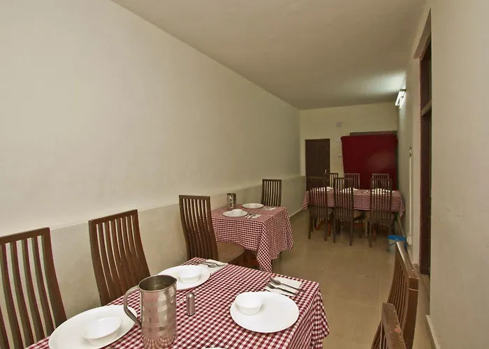 Hotel Classic Crown - #Scenic Mountain View #Open Terrace #Guest Preferred #Best Selling Hotel In Mussoorie