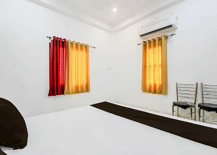 Spot On Ashadeep Hotel