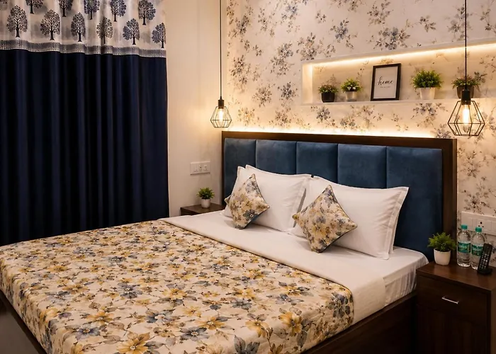 Radhamadhav Stayinn